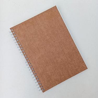 Imagem de Caderno Pequeno ¼ 15 x 21 cm com Espiral Ecológico com 80 Folhas Capa Kraft Customizável (Folhas Brancas)