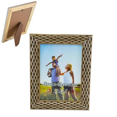 Imagem de Porta Retrato 13x18 de Madeira Treliça - Tudo em Caixa