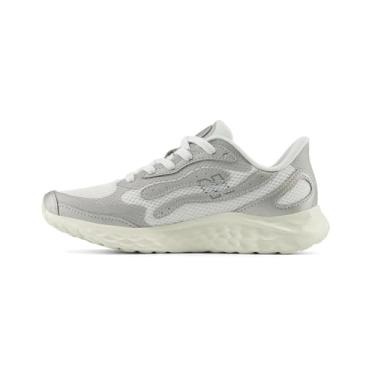 Imagem de New Balance Fresh Foam Arishi V4 Tênis de corrida feminino, Prata metálico/reflexo/Nb branco, 34