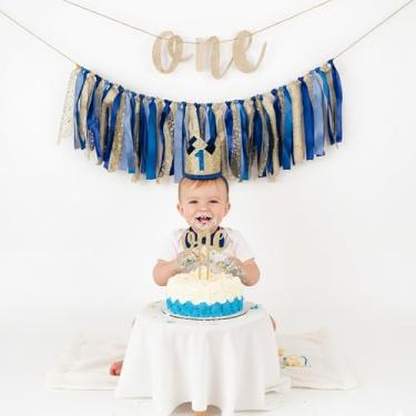 Imagem de Conjunto de decoração premium para cadeira alta de aniversário de 1º aniversário de princesa e príncipe PapaKit Baby (chapéu de gala, gravata borboleta, topo de bolo, faixa, guirlanda) (Pequeno Príncipe Royal e ouro v2, conjunto premium feito à mão)