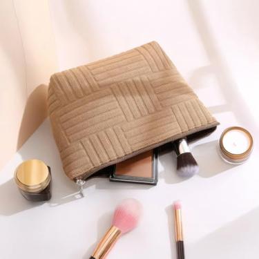 Imagem de Bolsa de maquiagem de grande capacidade para mulheres, bolsa de armazenamento de artigos de higiene pessoal de viagem moderna com zíper bolsa cosmtica portátil para cuidados com a pele, pincéis