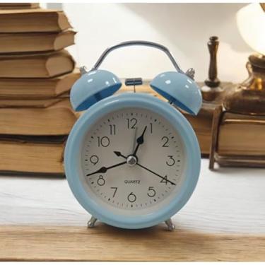 Imagem de Despertador de Mesa em Metal com Cor Sólida, Estilo Retrô Clássico, Super Alto Volume, Portátil com Bateria, Ideal para Quartos, Escolas e Viagens (azul claro)