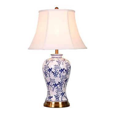 Imagem de Abajur de mesa grande em porcelana de Jingdezhen com cúpula combinando, estilo moderno, em porcelana azul e branca, ideal para decoração de sala de estar e mesa de centro.