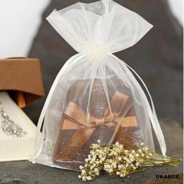 Imagem de 50 Saquinhos De Organza 10x15 Branco Fita Cetim - OKABOX