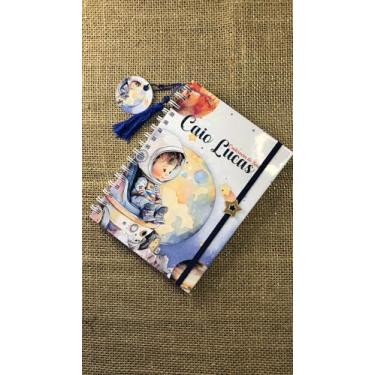 Imagem de Caderneta de Saúde Infantil Personalizada, Tema Astronauta, Capa Holográfica, A5, com Chaveiro e Pingente