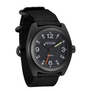 Imagem de NIXON Relógio analógico masculino Clutch 42 A1447-100 m resistente à água (mostrador do relógio de 42 mm, resistente à abrasão, pulseira de nylon de secagem rápida), Todo preto fosco/preto, Embreagem