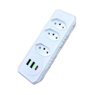 Imagem de Extensão Elétrica Premium com 3 Tomadas Universais, 3 Entradas USB (2 USB-A + 1 USB-C) e Filtro de Linha Bivolt – Ideal para Celulares, Notebooks, TV e Escritório.