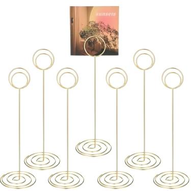 Imagem de 24 peças porta-fotos de arame, suporte de número de mesa dourado, porta-cartões de lugar, cartão de anotações, pequeno número de mesa, suportes para fotos para decoração central, recepção de casamento