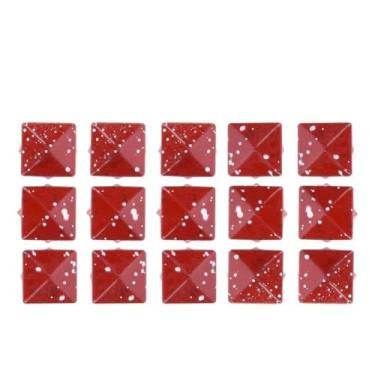 Imagem de Generic Rebites Quadrados Elegantes de Metal Decorativo 9mm para Bolsas Diy, Chapéus, Artesanato de Couro, 200 Peças para Costura de Roupas (Fundo vermelho com pontos brancos)