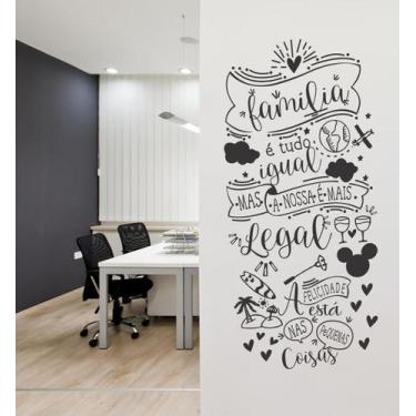Imagem de Adesivo Decoração De Parede Frase Família É Tudo Igual Linda - Gaudesi