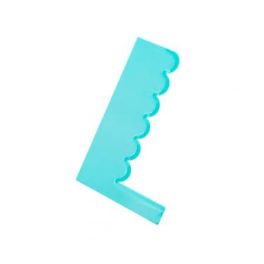 Imagem de Espátula De Bolo Plástico Para Alisar E Decorar Silver Chef Meia Lua