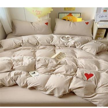 Imagem de XLCZMYL Conjunto de 3 peças de bordado de coração vermelho, conjunto de cama branco, 1 capa de edredom e 2 fronhas (sem enchimento), adequado para quarto, camelo, lençol de cama de 1,8 m, 4 peças