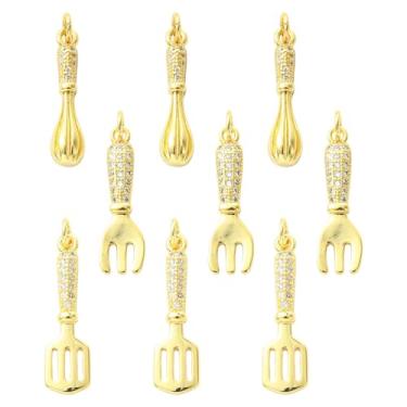 Imagem de Ipotkitt 9 peças, 3 estilos, pingentes de utensílios de cozinha de zircônia cúbica de latão, colher, garfo, talheres com anel de salto para joias, artesanato, pulseira, colar, brincos, chaveiros