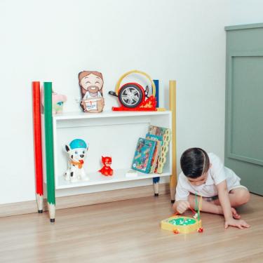 Imagem de Aparador Infantil Design Divertido Com Pés em Formato de Lápis de Cor Quarto Menina Menino Organização Decor