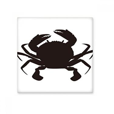 Imagem de Azulejo de cerâmica brilhante com padrão de caranguejo preto de organismo marinho