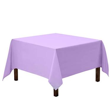 Imagem de (70x70, Lavender Table Cloth) - Gee Di Moda Square Tablecloth - 180cm x 180cm - Lavender Square Table Cloth for Square or Round Tables in Washable Polyester - Great for Buffet Table, Parties, Holiday Dinner, Wedding & More