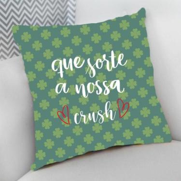 Imagem de Almofada Decorativa Cheia c/ Zíper 25x25 Namoradas Que Sorte a Nossa -