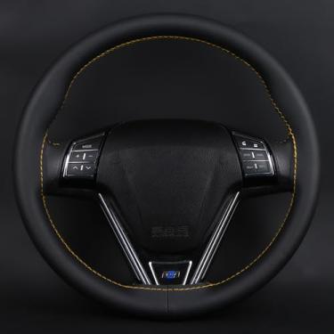 Imagem de Capa de volante de carro costurada à mão com textura de lichia couro superfibra, design universal de 36,8-38 cm, envoltório de volante, antiderrapante e durável, melhora o conforto de direção, amarelo