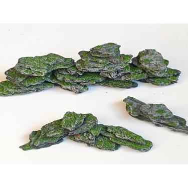Imagem de Kai Dream 24 peças de pedras artificiais cobertas de ardósia cobertas de musgo, pedras decorativas de madeira cinza para terrários, ferrovias modelo, jardins em miniatura, jardim zen, suprimentos para