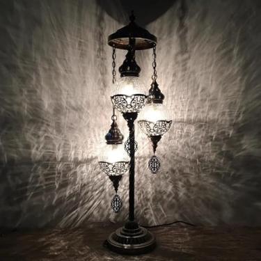 Imagem de Luminária de chão turca marroquina com 3 lâmpadas, vitral multicolorido, vidro e ferro, 99 cm de altura.