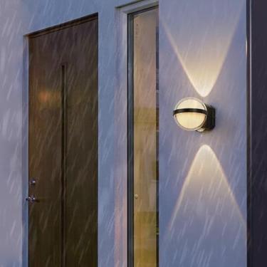 Imagem de Arandelas de parede LED externas modernas de alumínio IP65 à prova d'água lâmpadas de parede alimentadas pela rede elétrica para cima e para baixo iluminação jardim interior/exterior porta da frente