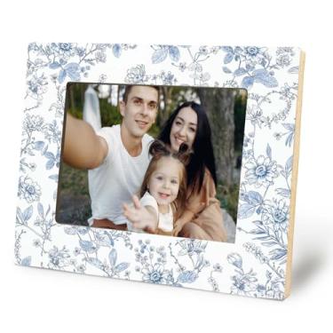 Imagem de Likjad Moldura floral chinoiserie azul, 12 x 17 cm, decoração de casa Grandmillennial, moldura de madeira floral azul e branca para decoração de casa, quarto, mesa, mesa e parede