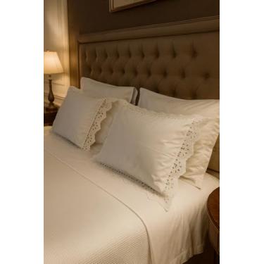 Imagem de Kit 2 Fronhas Renda Richelieu, 63x46cm, 100% Algodão Percal, Branca, Artesanal, Feita no Ceará