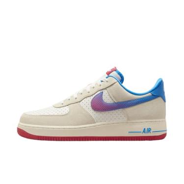 Imagem de Nike Air Force 1 '07 LV8 Tênis masculino, Leite de coco/vela/vermelho universitário/azul fotográfico, 39