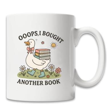 Imagem de MissDaisy - Caneca divertida para amantes de livros, xícara de café de leitura fofa, presentes para leitores, bibliotecários, professores, leitores ávidos e introvertidos, design animal humor de livro
