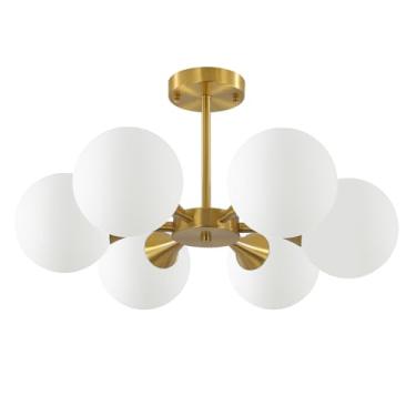 Imagem de Luminária de teto embutida Sputnik em dourado escovado, estilo moderno de meados do século XX, com 6 lâmpadas e globo de vidro leitoso.