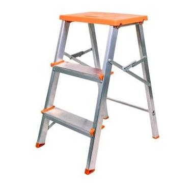 Imagem de Banqueta Alumínio Forte Tesoura Ágata100kg 03 Degraus- Ideal para Trabalhos Demorados