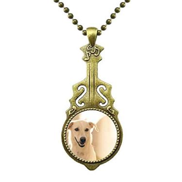 Imagem de Colar com imagem de cachorro branco sorriso, joia antiga com pingente de música de guitarra