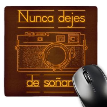Imagem de 3dRose Imagem de uma câmera telêmetro marrom nunca Dejes De Sonar - mouse pad, 8 x 8 polegadas (mp_17586_1)