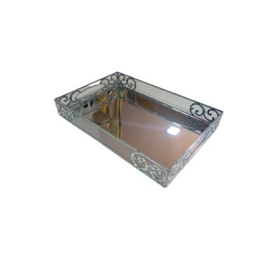 Imagem de Bandeja em Acrilico Transparente com base e detalhes Espelhados 20x30cm(Pequena)