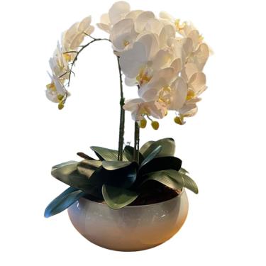 Imagem de Arranjo Grande Centro de Mesa 3 Orquídeas Branca 3d Vaso Branco