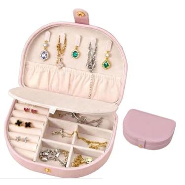 Imagem de KLZELZS Estojo de joias de viagem para mulheres e meninas, caixa de joias pequena de couro PU portátil para anéis, colares, pulseiras, organizador de brincos para acessórios de viagem