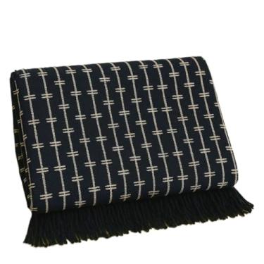 Imagem de Manta Sofá Gigante 2,40 x 1,80M – Algodão Premium Grossa | Protetora Decorativa para Cama e Sofá King Size(TIJL PRETO COM BRANCO)