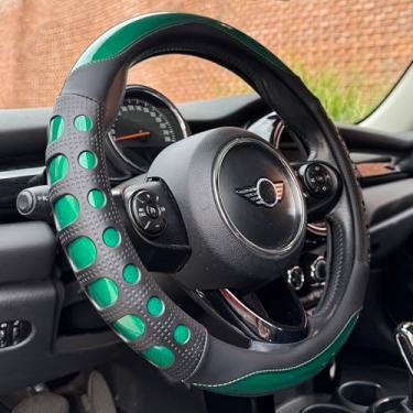 Imagem de PINCTROT Capa de volante Race Grip, design perfurado de silicone antiderrapante com acolchoamento de toque macio, aderência aprimorada para direção esportiva, universal de 35 a 38 cm (verde corrida)