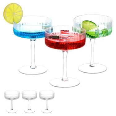 Imagem de QWORK 6 peças de copos de coquetel canelados, conjunto clássico de vidro Martini de cristal soprado à mão de 293 ml em caixa de presente