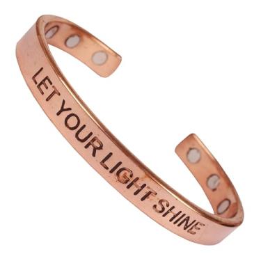 Imagem de Touchstone feito à mão por artesãos indianos qualificados, durável, de alto calibre, cobre puro, paz, deixe sua luz brilhar, mensagem, pulseira magnética inspiradora em tom natural.