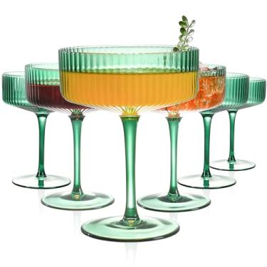 Imagem de FERAHI 6 peças de copos de cupê canelados, conjunto de copos de martini verde de 293 ml, copo de martini expresso fofo e copo de champanhe, copos de bar elegantes para coquetéis, vinho, entretenimento