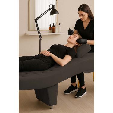 Imagem de Maca De Maquiagem E Estética Cadeira Alicia Marrom