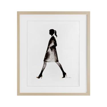 Imagem de Stupell Industries Estampa emoldurada de bétula de silhueta de menina de casaco preto por Simone Elum, 40 x 33