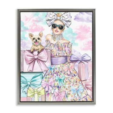 Imagem de Stupell Industries Design de arte de parede em tela flutuante cinza com fita feminina e filhote de cachorro fashion por Jess Stempel, 78 x 63 cm