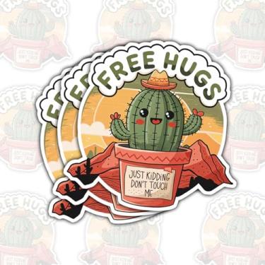 Imagem de (3 peças) Adesivo engraçado Free Hugs Just Kidding Don't Touch Me, adesivos de vinil de cacto, decalques à prova d'água para laptop, garrafa de água, carro, janela, capacete, presente 7,6 x 7,6 cm