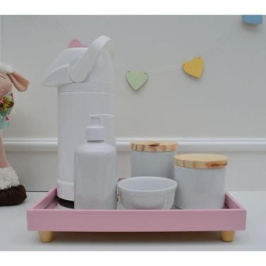 Imagem de Kit Higiene Porcelana Bebê K194 Bandeja Mdf Tampa Pinus Banho - Cirand