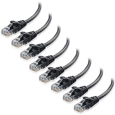 Imagem de Cable Matters Pacote com 8 cabos Ethernet Snagless Short Cat 5e 3 pés (cabo Ethernet Cat 5, cabo Cat5e, cabo Cat 5e, cabo Ethernet Cat5, cabo de Internet, cabo de rede) em preto