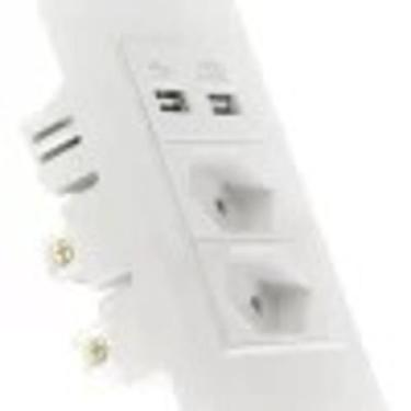 Imagem de Tomada Bivolt de Parede 2 Entradas com entrada USB 3A Carregador Unive