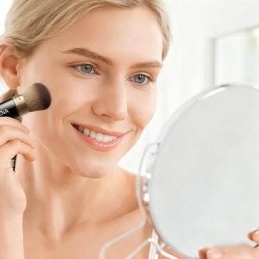 Imagem de 1 pincel preto Kabuki, pincel de contorno para maquiagem de todos os rostos e base para líquido, creme, pó facial, com alça de alumínio