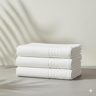 Imagem de Toalha de Banho Profissional para Hotelaria 90% Algodão 140cm x 70cm Gramatura 410g/m² - Lisa Hipoalergênica com Alta Absorção e Super Macia - Branca
